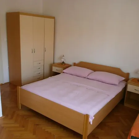 Juraga 3* Murter